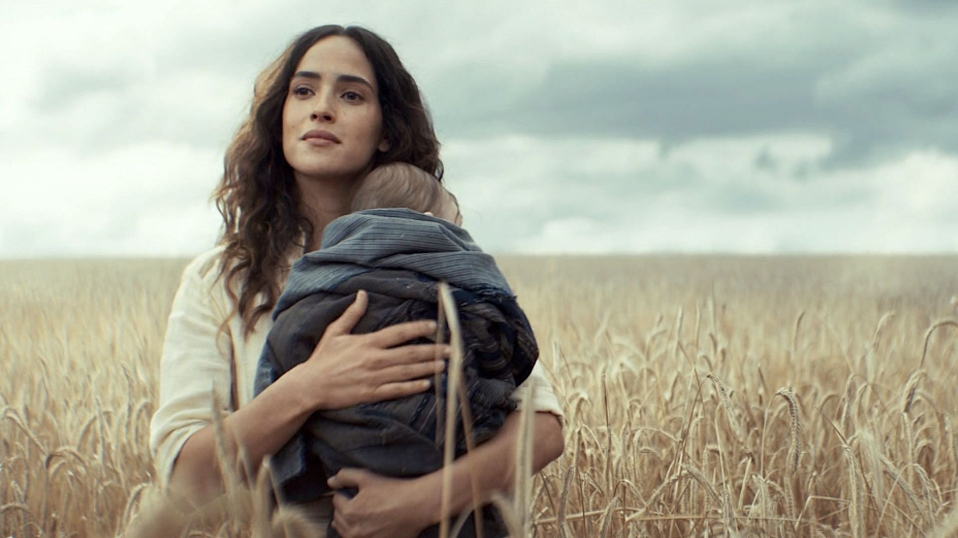 Bix & her child in the ending of Season 2 (Image via Disney+)